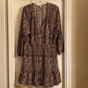 Old Navy XL Animal Print Long Sleeve Dress